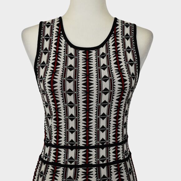 VINCE CAMUTO Women's Tribal Print Knit Fit & Flare Dress Size S - Picture 4 of 9